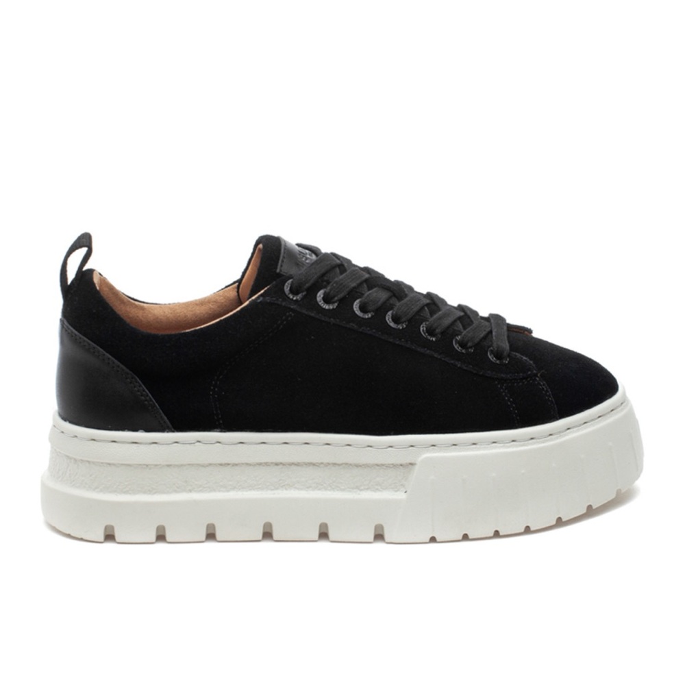 NWT J/SLIDES ROGER Black Suede Sneaker